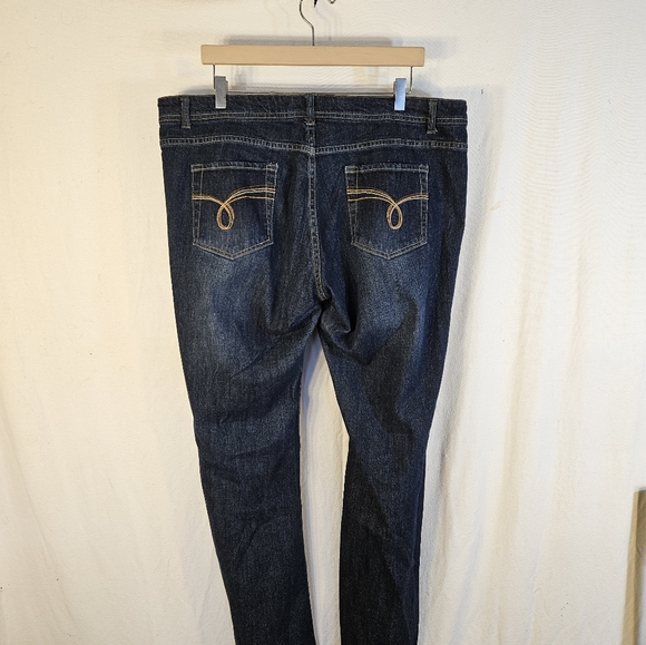 Natural Reflections Jeans -- ITEM #1980 - Picture 2 of 2